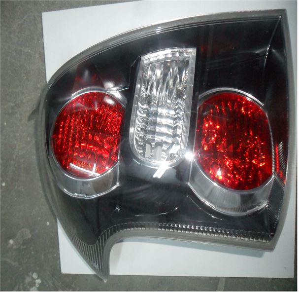 1107003-1.jpg STOP LAMBASI SOL BOYALI TOYOTA COROLLA VERSO 374L 07-09 (1 AD ) - Görsel 1