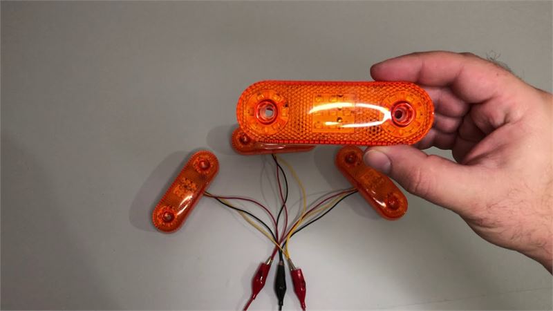 CR.201806-CKR-SR-1.jpg LED YAN ÇAKAR LAMBA 2 FONKSİYON 21 LED SARI (1 AD ) - Görsel 1